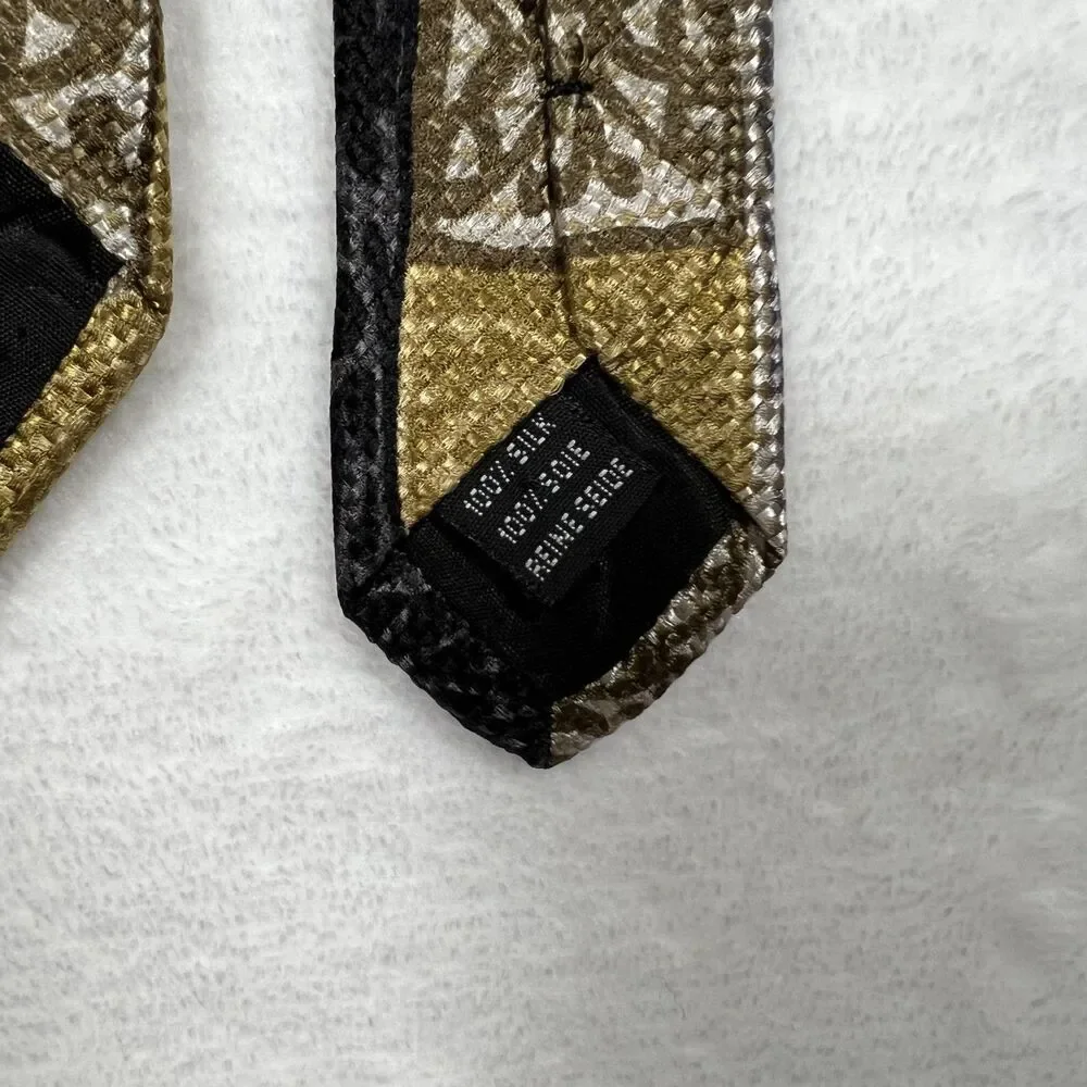 Pavone Mens Silk Necktie Tie Made in Italy Gold Black Geometric Medallion